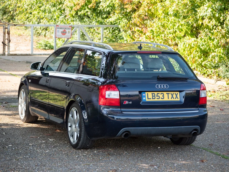 2004 Audi B6 S4 - Image 12 of 30