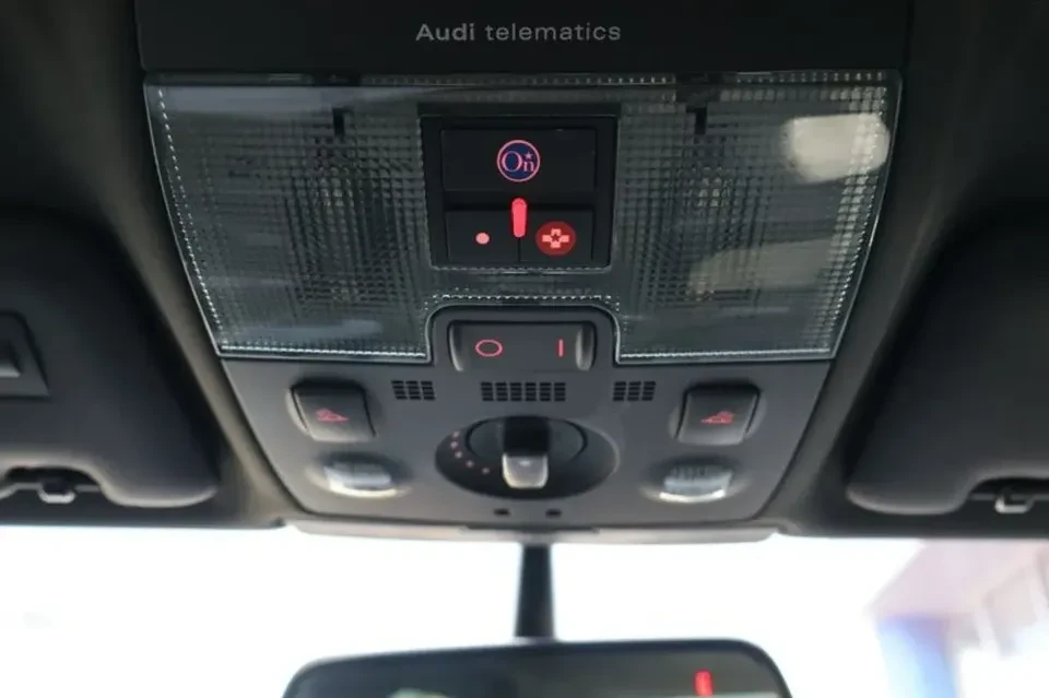 2004 Audi B6 S4 - Image 17 of 20