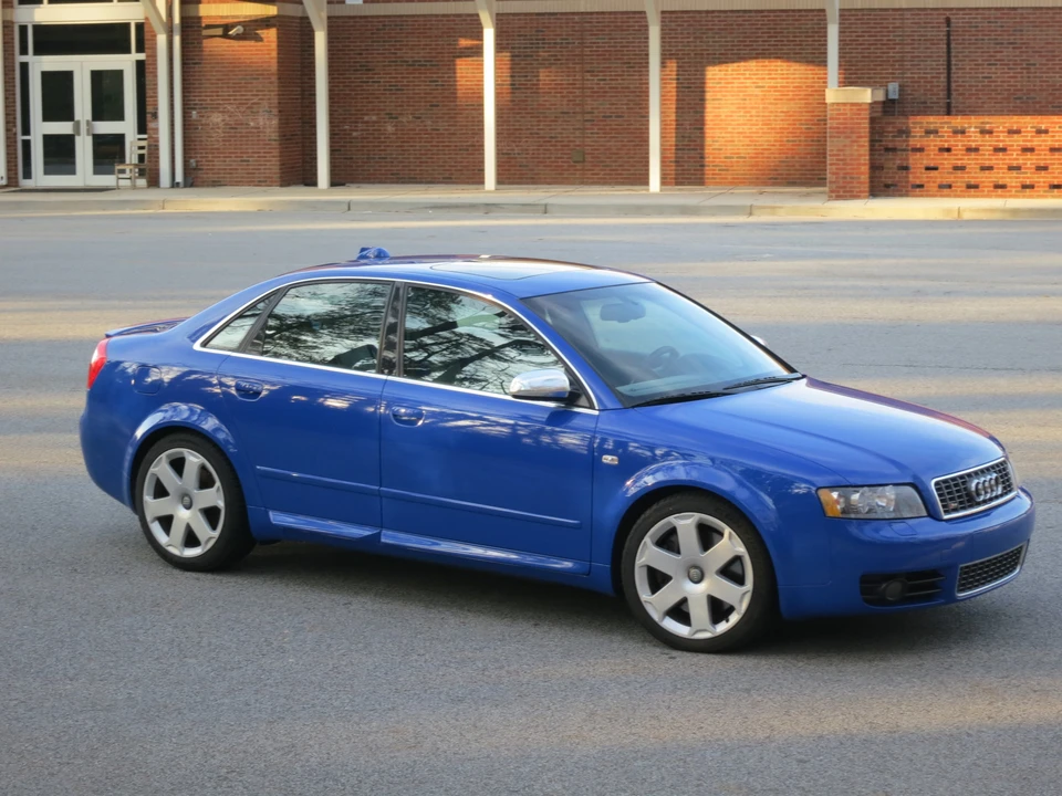 2004 Audi B6 S4 - Image 14 of 31