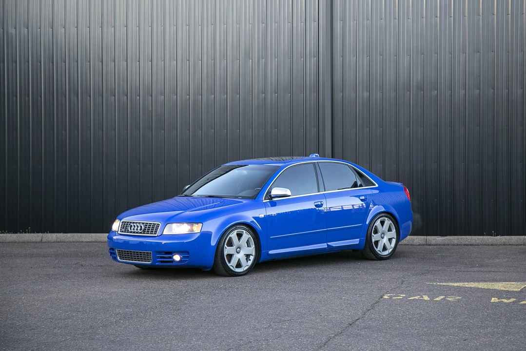 2004 Audi B6 S4 - Image 2 of 31