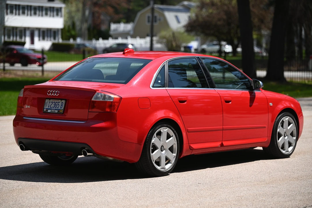2004 Audi B6 S4 - Image 8 of 31