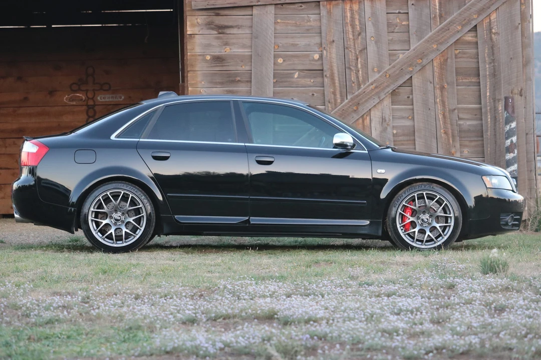 2004 Audi B6 S4 - Image 9 of 31