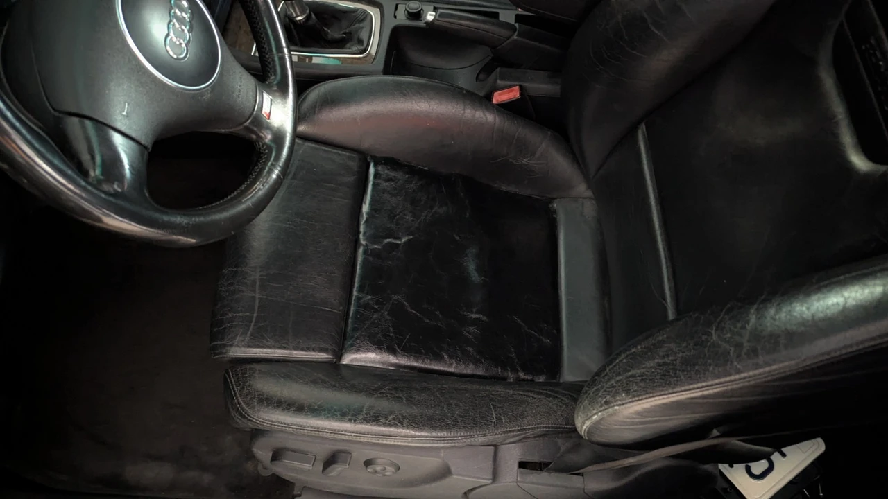 2004 Audi B6 S4 - Image 16 of 30