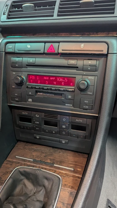 2004 Audi B6 S4 - Image 17 of 30