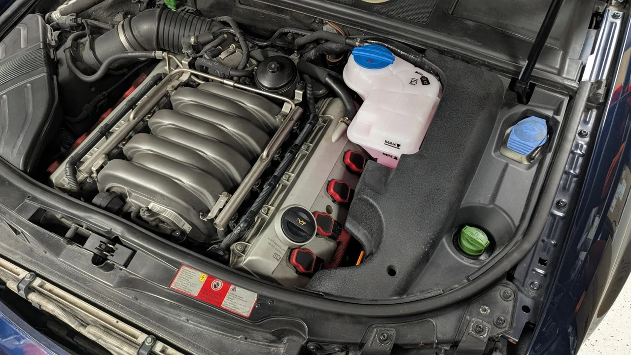 2004 Audi B6 S4 - Image 23 of 30