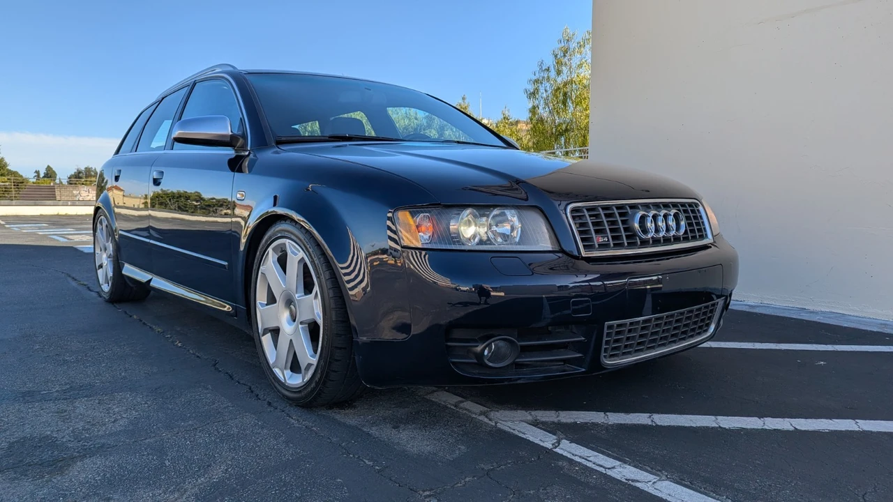 2004 Audi B6 S4 - Image 10 of 30