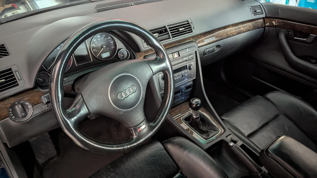 2004 Audi B6 S4 - Image 13 of 30