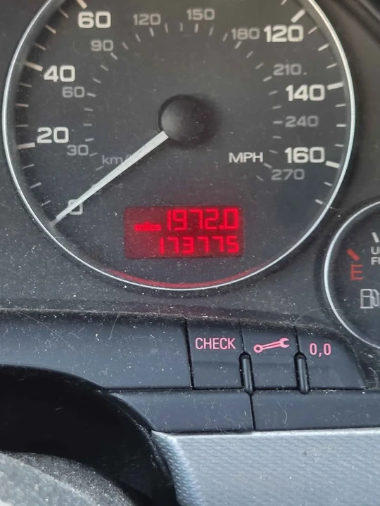2004 Audi B6 S4 - Image 11 of 12