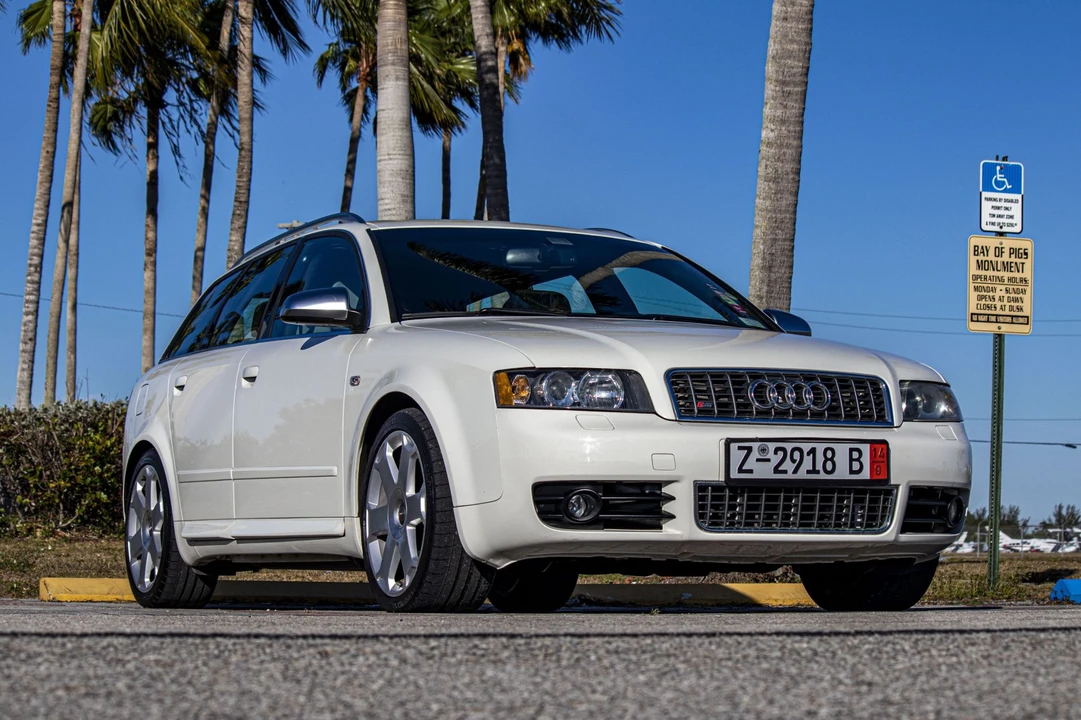 2004 Audi B6 S4 - Image 3 of 31