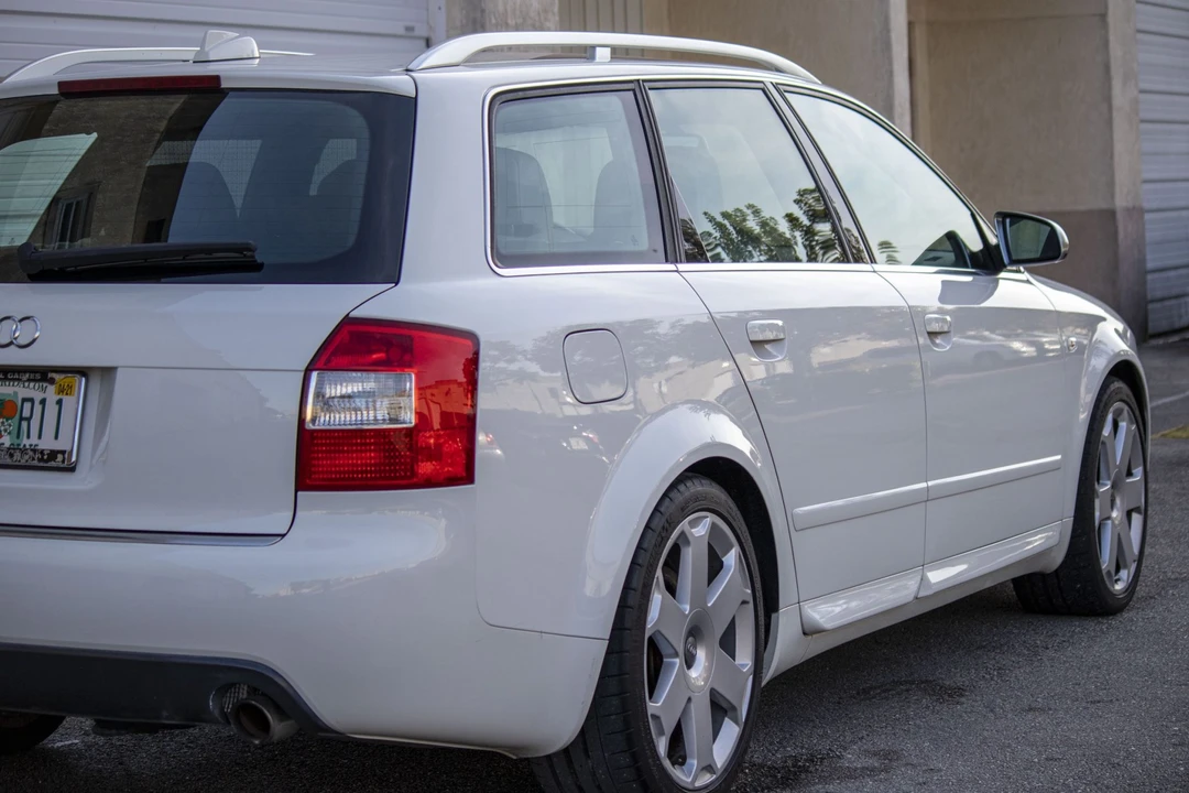 2004 Audi B6 S4 - Image 28 of 31