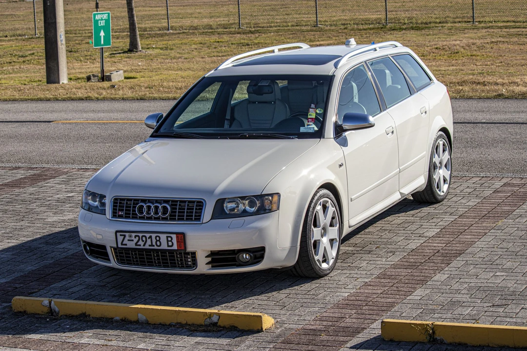 2004 Audi B6 S4 - Image 15 of 31