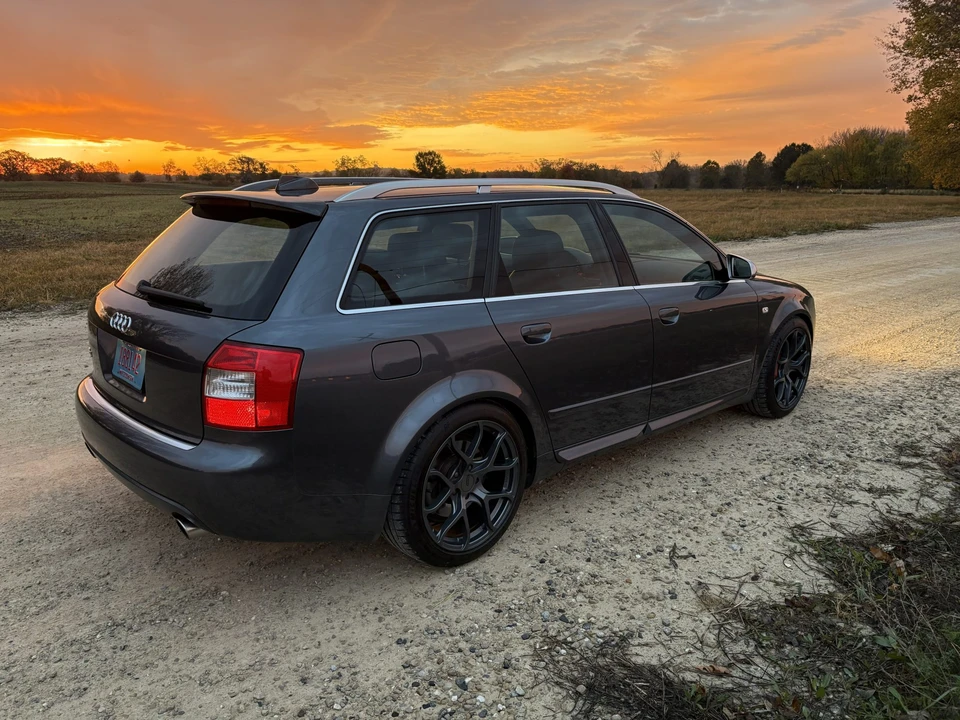 2004 Audi B6 S4 - Image 10 of 31