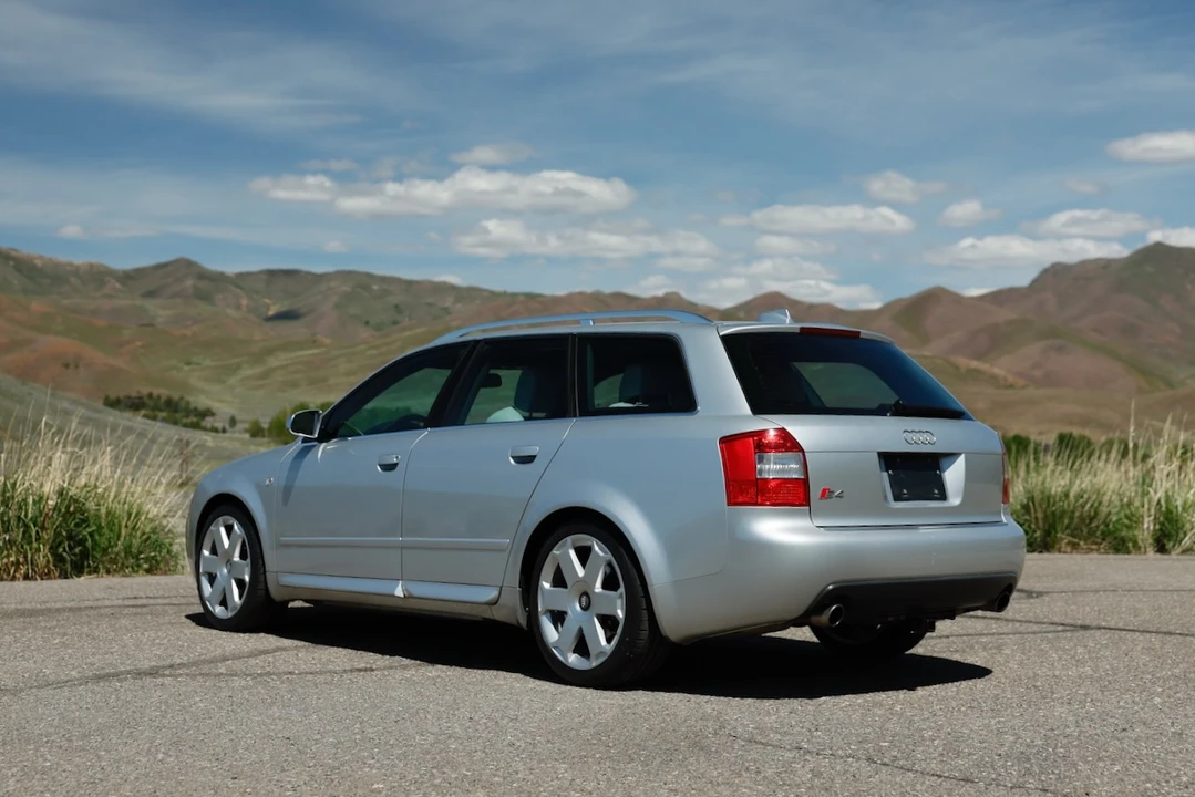 2004 Audi B6 S4 - Image 13 of 31