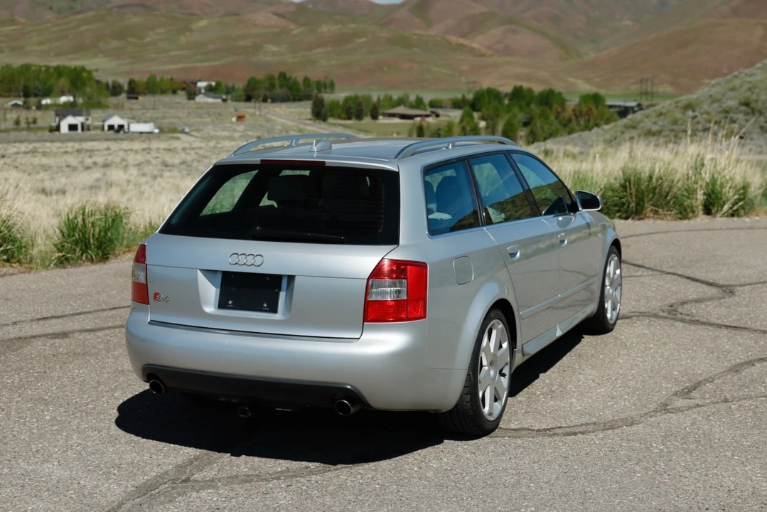 2004 Audi B6 S4 - Image 19 of 31