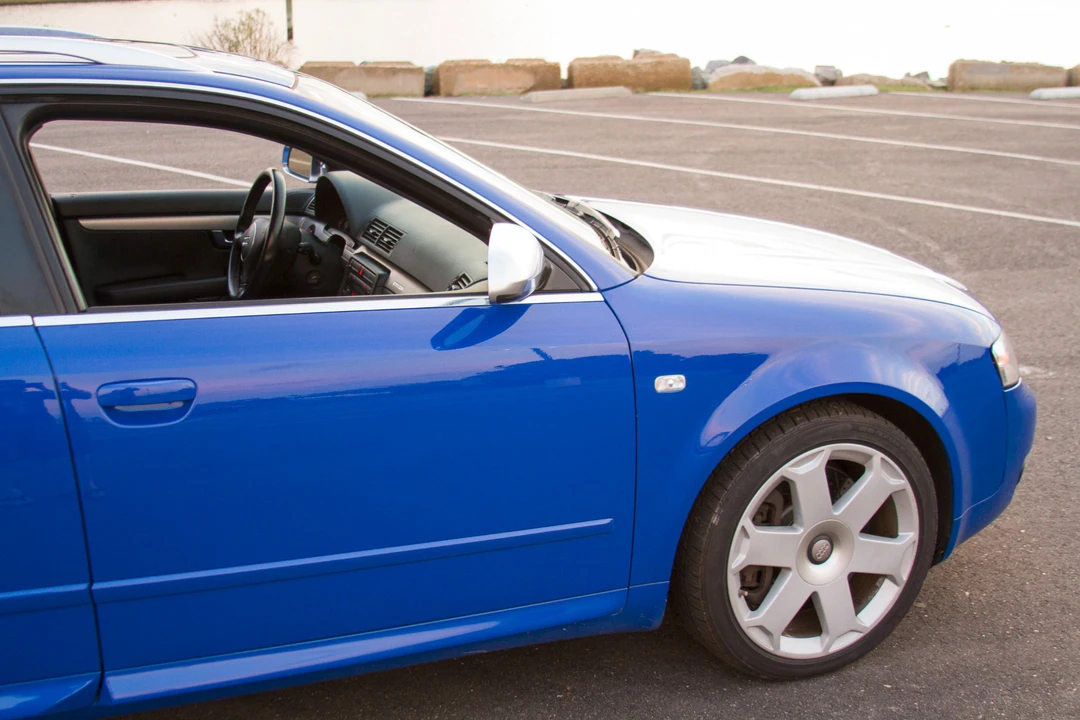 2004 Audi B6 S4 - Image 19 of 31