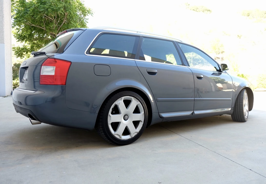 2004 Audi B6 S4 - Image 5 of 31
