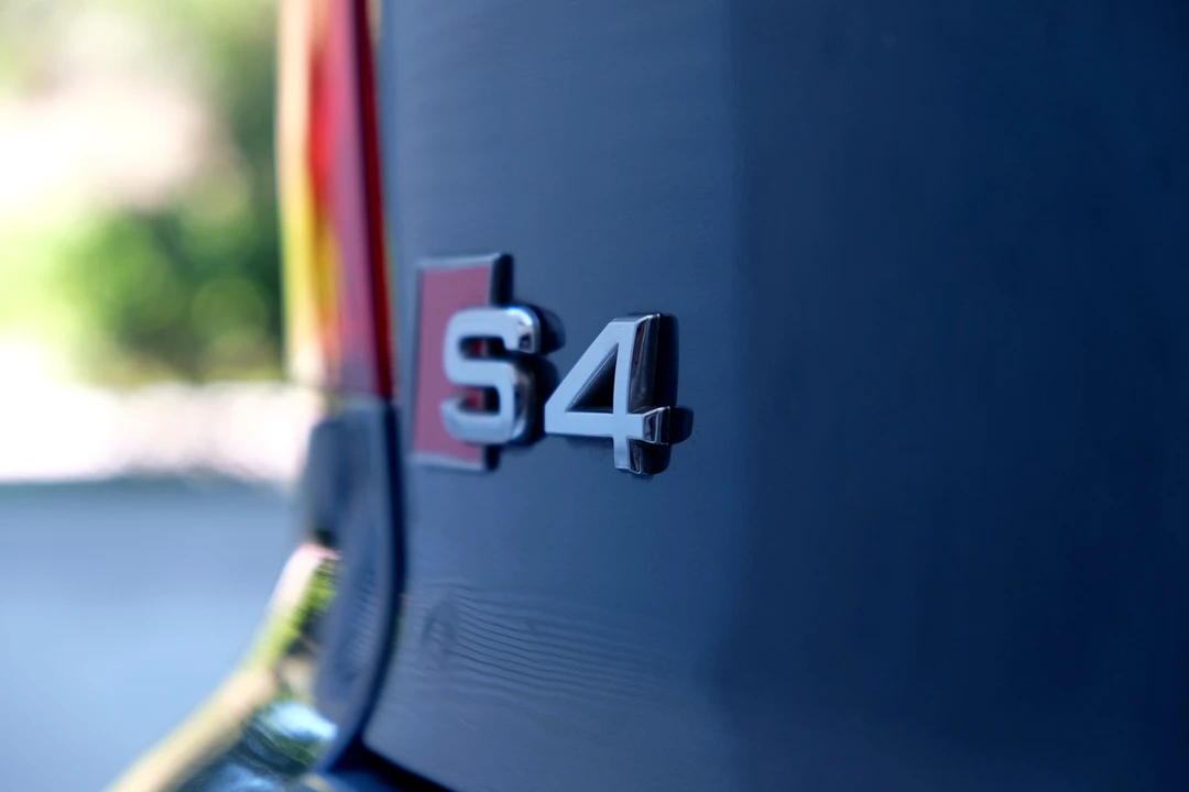 2004 Audi B6 S4 - Image 19 of 31