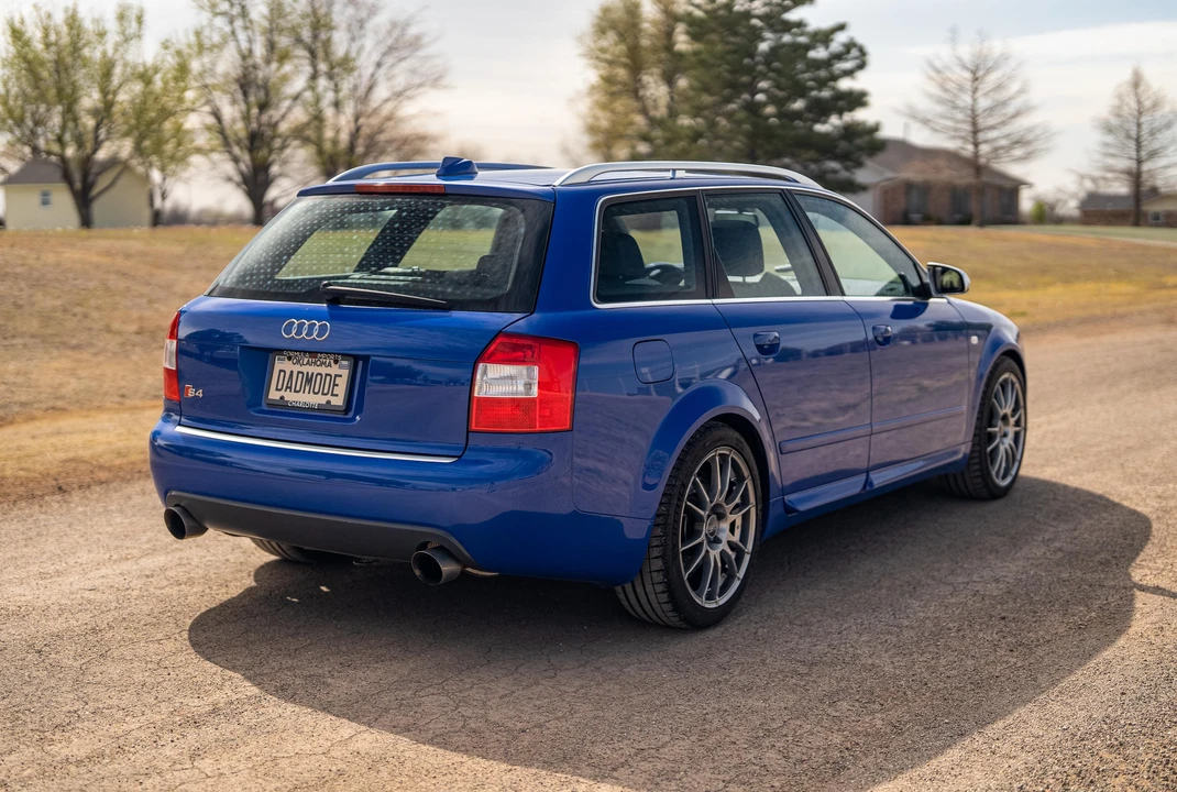 2004 Audi B6 S4 - Image 9 of 31