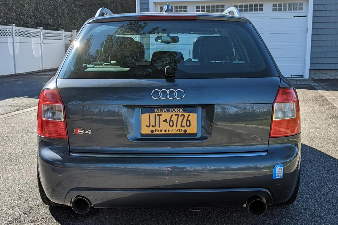 2004 Audi B6 S4 - Image 5 of 31
