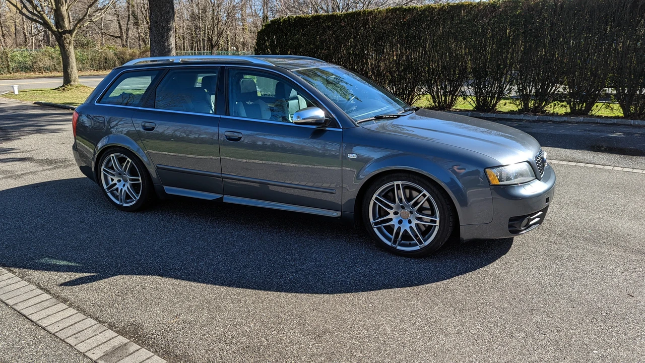 2004 Audi B6 S4 - Image 19 of 31