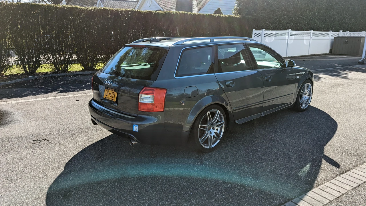 2004 Audi B6 S4 - Image 15 of 31
