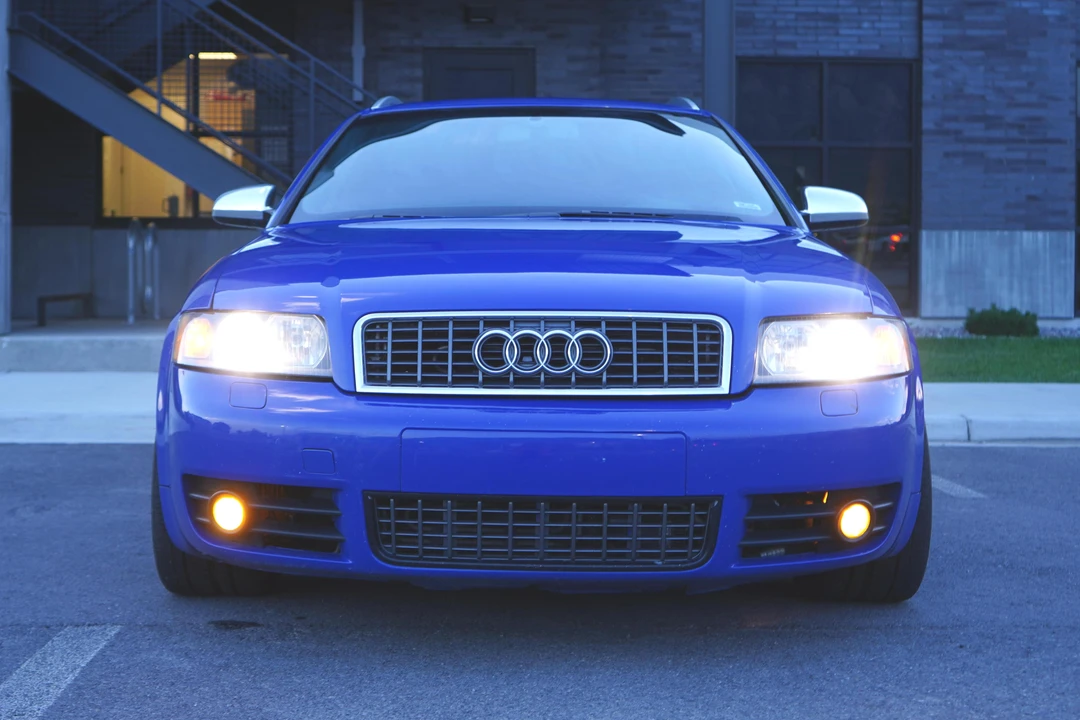 2004 Audi B6 S4 - Image 2 of 5