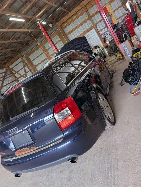 2004 Audi B6 S4 - Image 3 of 9