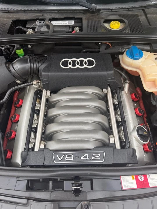 2004 Audi B6 S4 - Image 2 of 10
