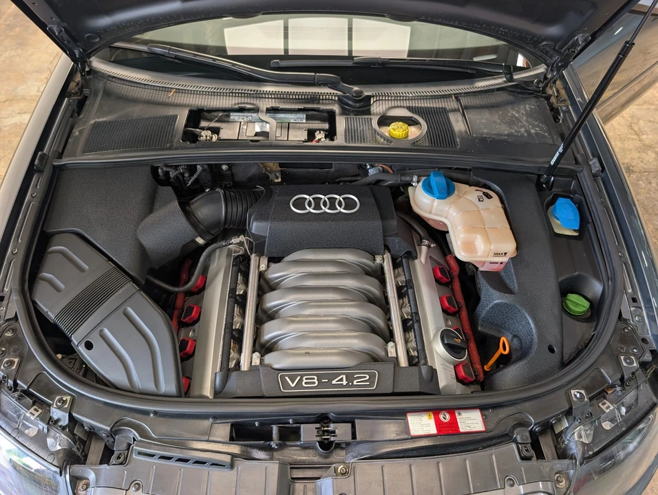 2004 Audi B6 S4 - Image 24 of 29