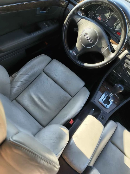 2004 Audi B6 S4 - Image 10 of 17