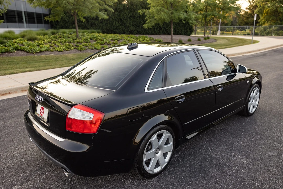 2004 Audi B6 S4 - Image 16 of 31