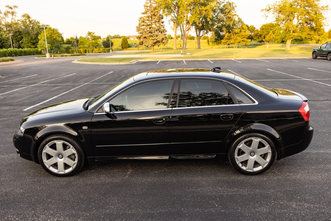 2004 Audi B6 S4 - Image 11 of 31