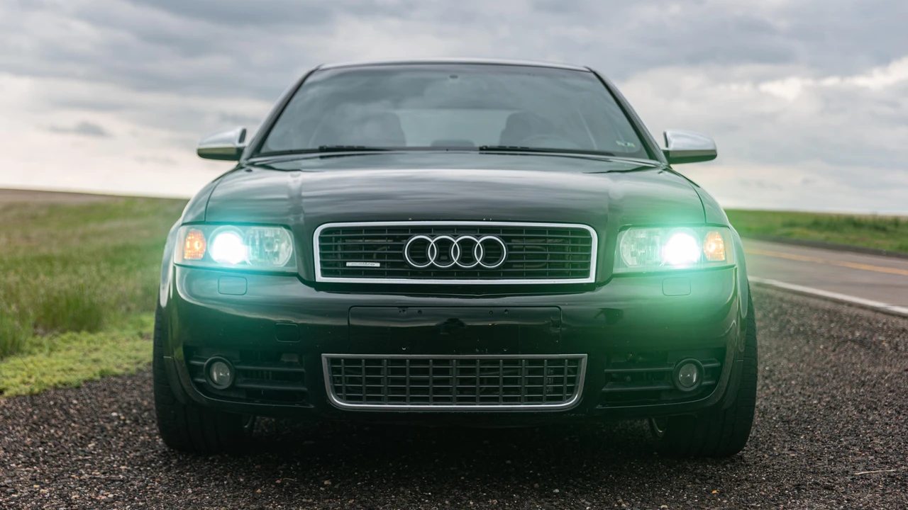 2004 Audi B6 S4 - Image 6 of 31