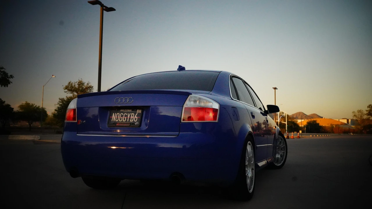 2004 Audi B6 S4 - Image 16 of 31