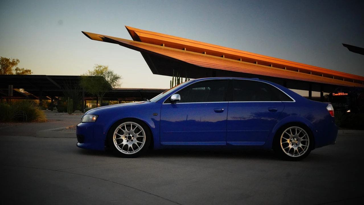 2004 Audi B6 S4 - Image 11 of 31