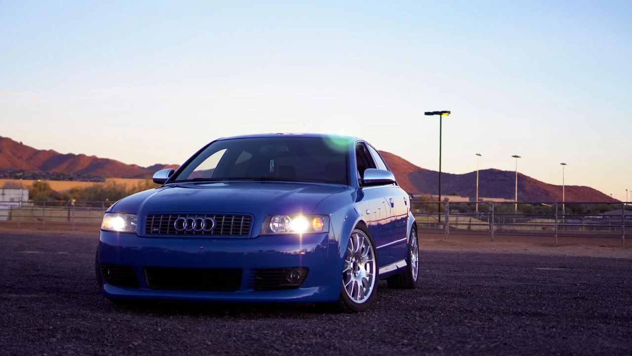 2004 Audi B6 S4 - Image 8 of 31