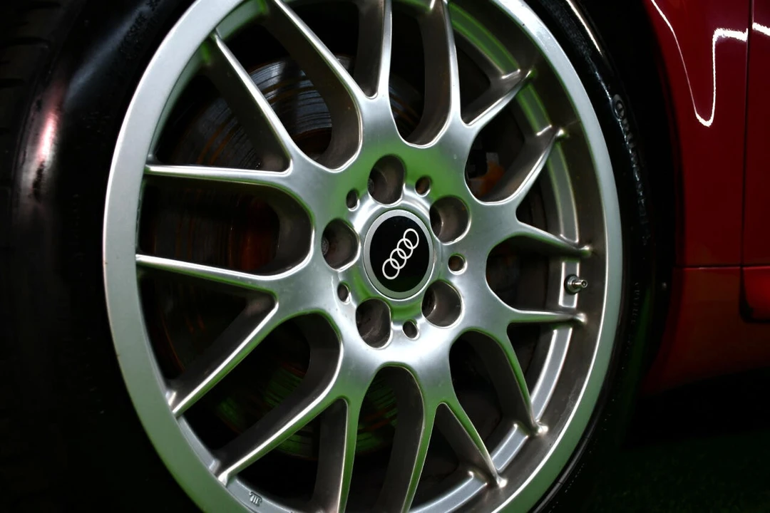 2004 Audi B6 S4 - Image 10 of 21