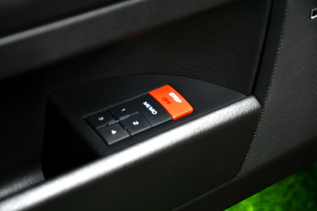 2004 Audi B6 S4 - Image 18 of 21