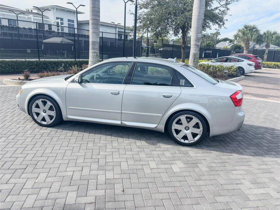 2004 Audi B6 S4 - Image 2 of 31