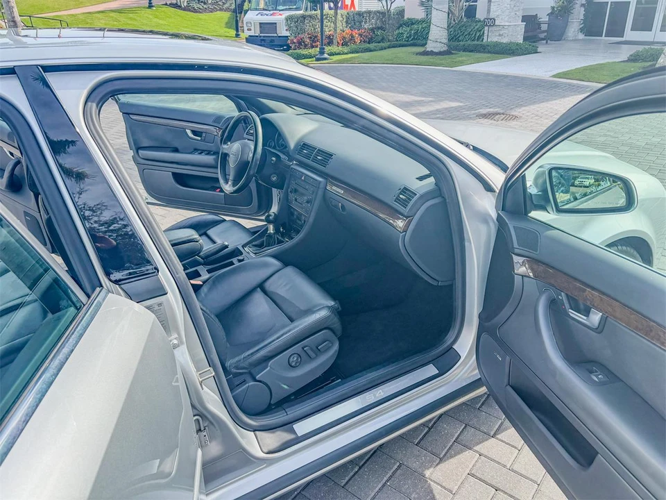 2004 Audi B6 S4 - Image 18 of 31