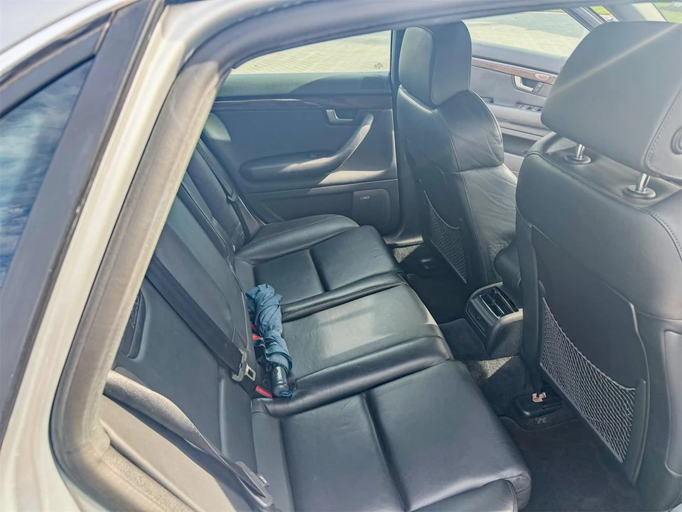 2004 Audi B6 S4 - Image 29 of 31