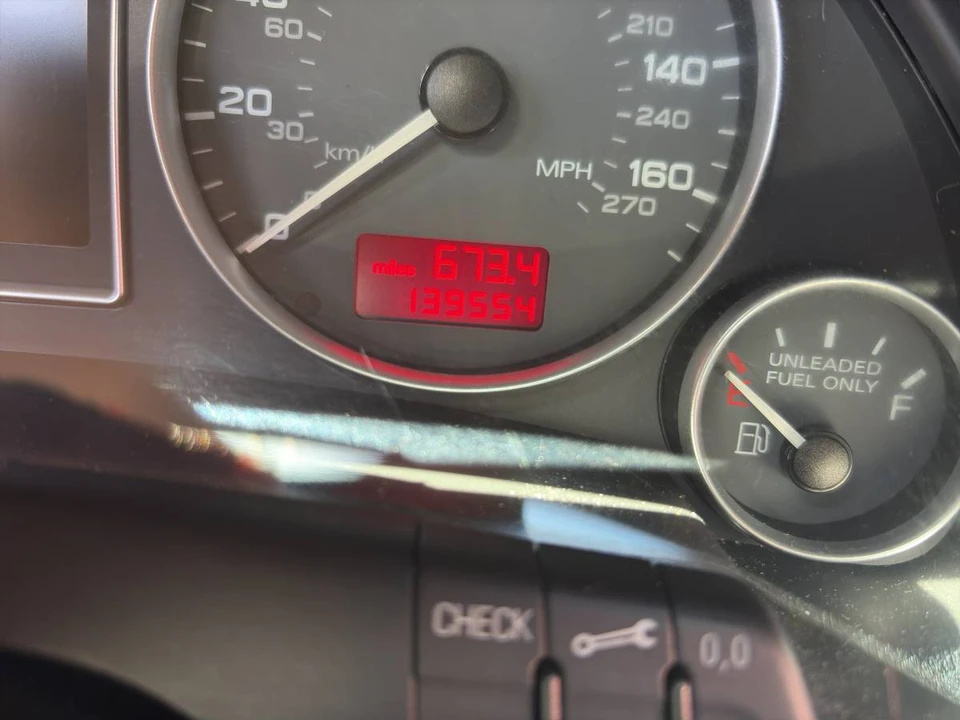 2004 Audi B6 S4 - Image 8 of 10