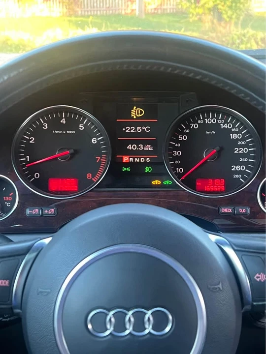 2004 Audi D3 A8 - Image 12 of 12