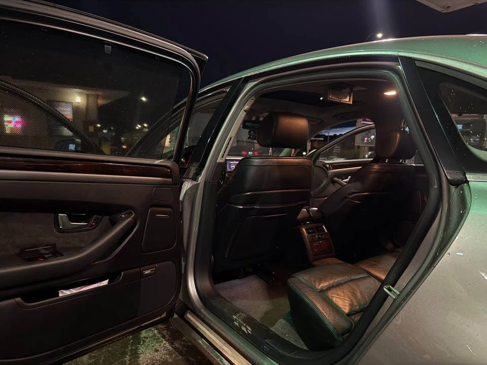 2004 Audi D3 A8 - Image 8 of 9