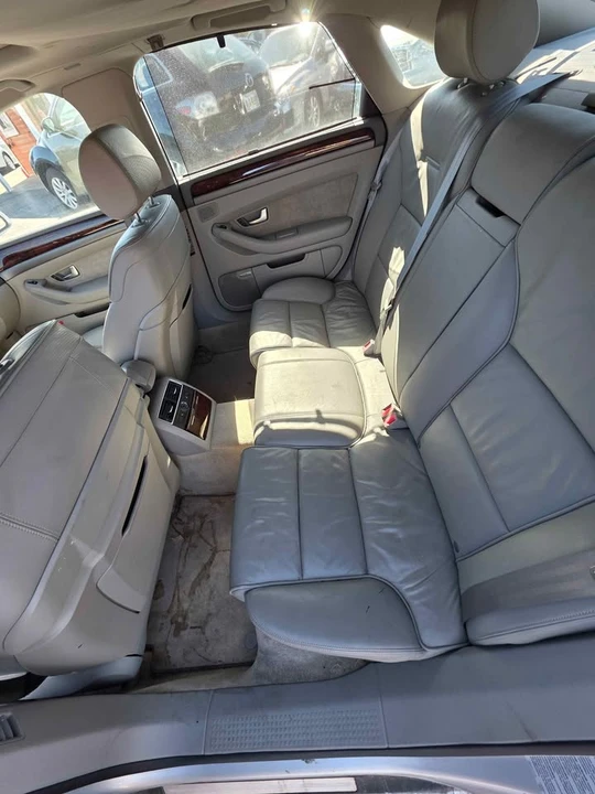 2004 Audi D3 A8 - Image 11 of 14