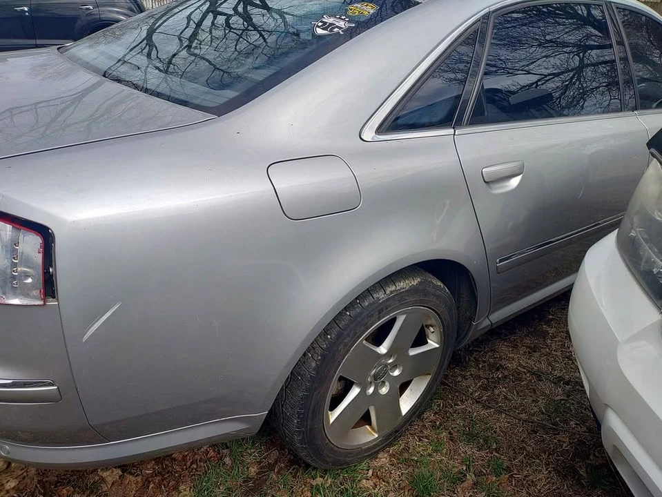 2004 Audi D3 A8 - Image 4 of 13