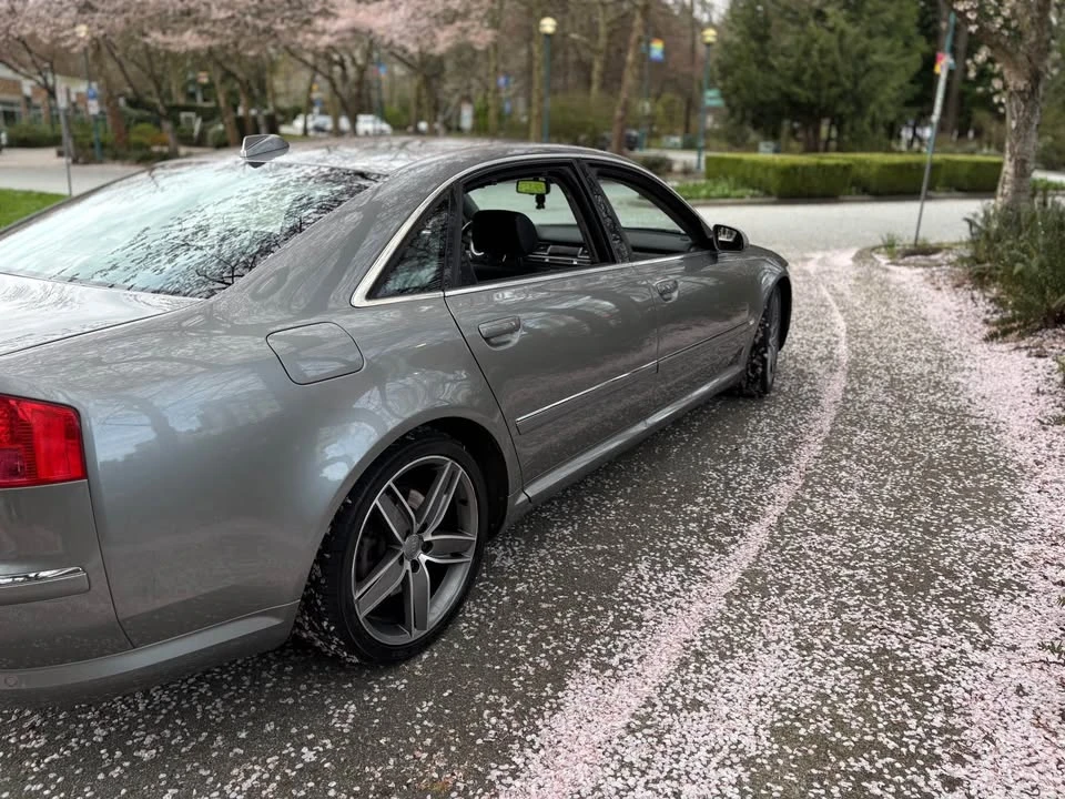 2004 Audi D3 A8 - Image 4 of 10