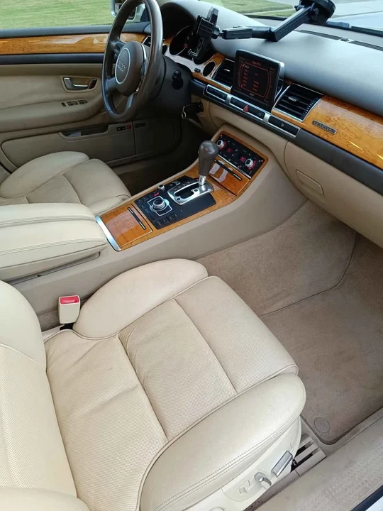 2004 Audi D3 A8 - Image 7 of 13