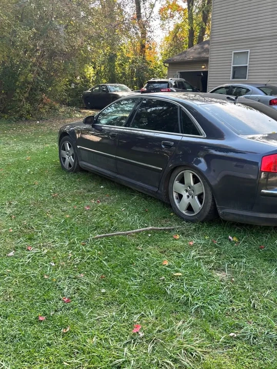 2004 Audi D3 A8 - Image 4 of 8