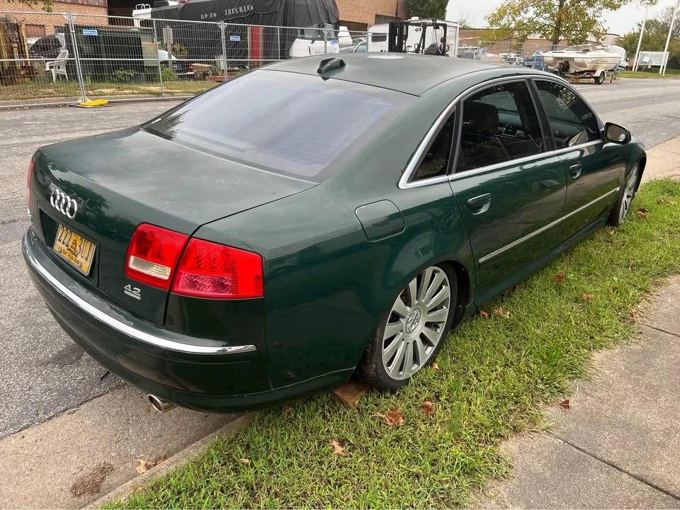 2004 Audi D3 A8 - Image 2 of 11